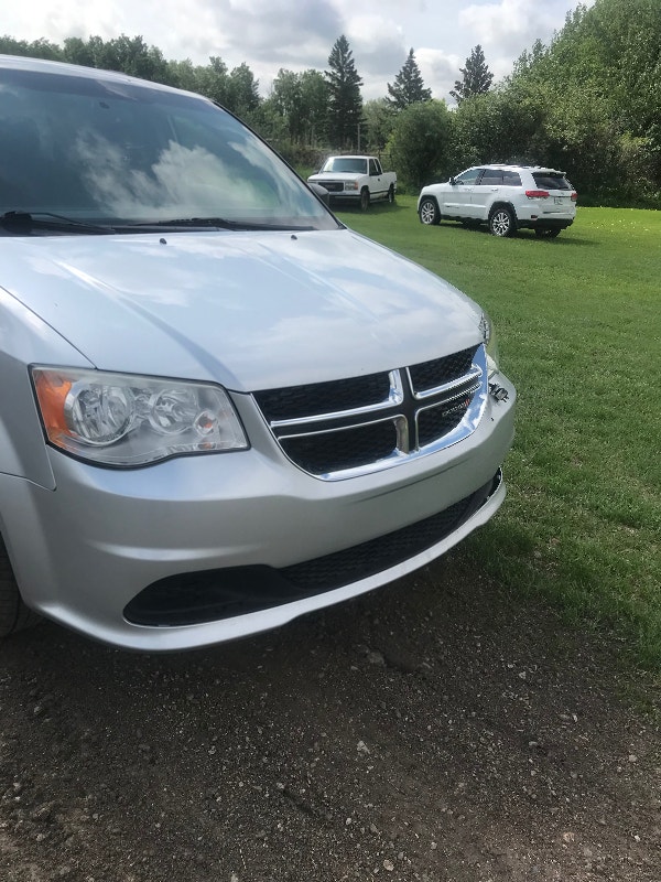 2012 grand caravan Cars & Trucks Prince Albert Kijiji