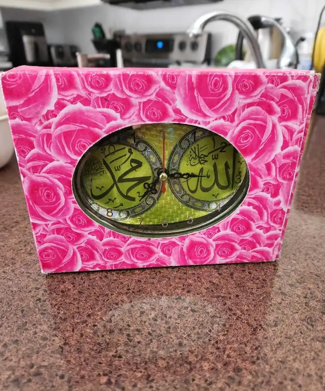 Brand New Table clock  in Home Décor & Accents in Peterborough - Image 5