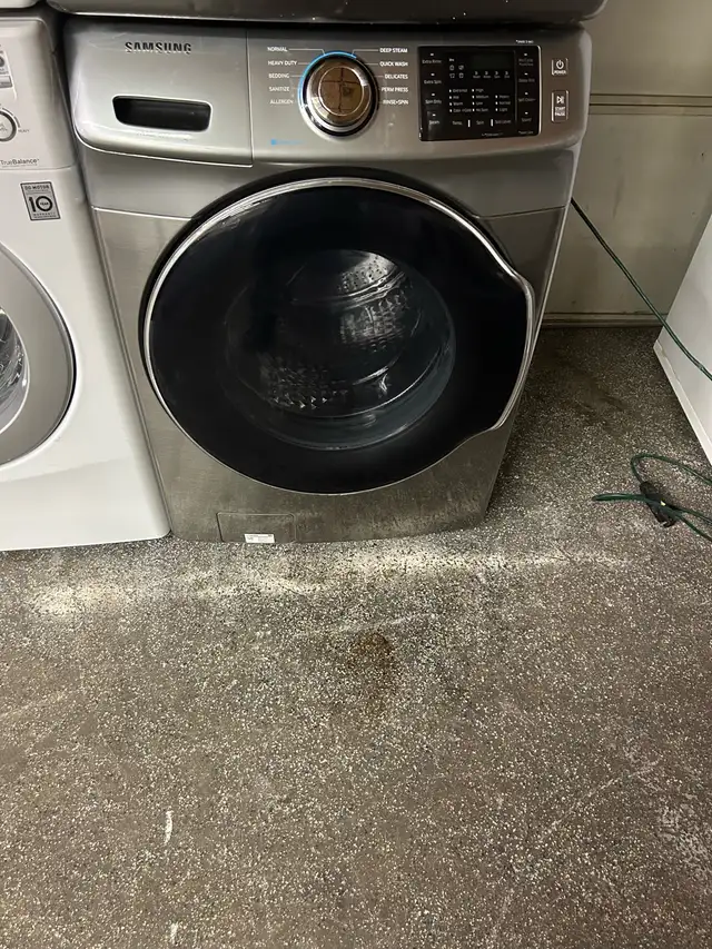 Samsung 27” Stackable Front Load Washer & Dryer. in Washers & Dryers in Kitchener / Waterloo - Image 7