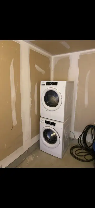 ******whirlpool washer and dryer *****, View more