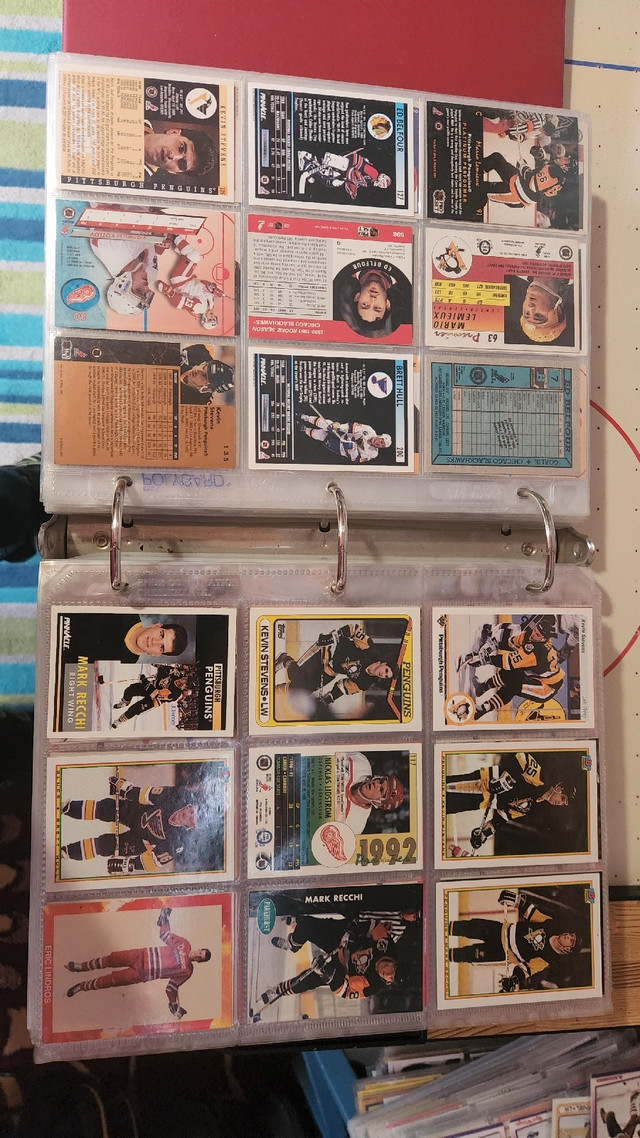 Binder of approximately 95 sheets of a 1000 of sports cards in Arts & Collectibles in Cole Harbour - Image 4