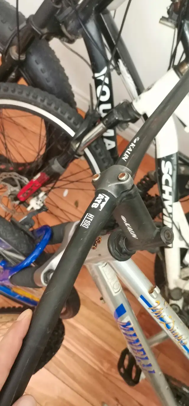 5 velo a vendre  in Cruiser, Commuter & Hybrid in City of Montréal - Image 3