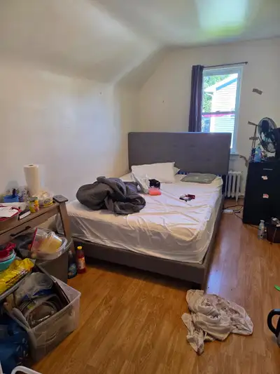 Private room for rent Students
