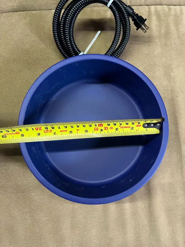 HEATED DOG BOWL  in Accessories in City of Toronto - Image 6