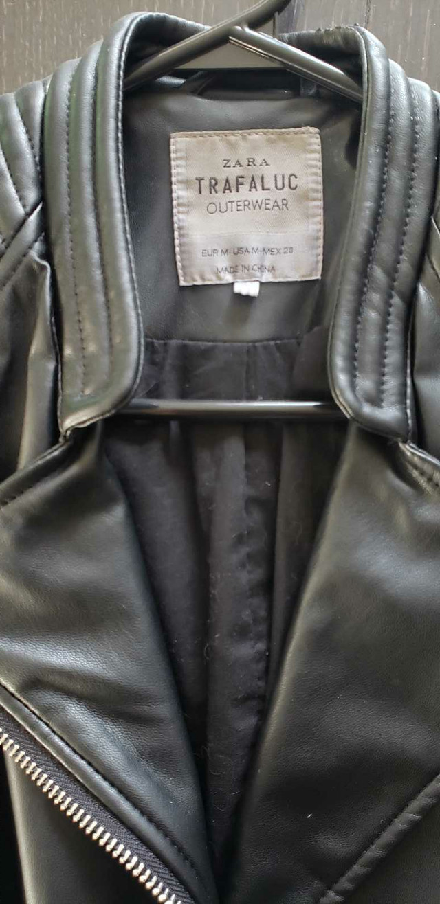 Zara Vegan Leather Moto Biker Jacket - Like New in Women's - Tops & Outerwear in City of Toronto - Image 3