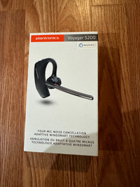 Plantronics Voyager 5200 Bluetooth Headset - Black