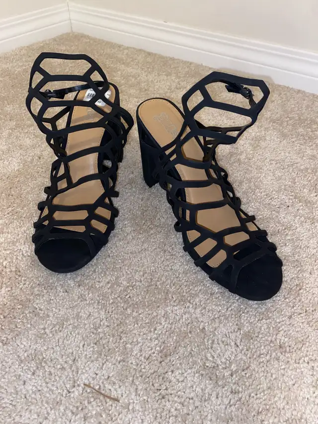 Black Suede Strappy Sandals - Women’s Size 10 in Women's - Shoes in Calgary - Image 2