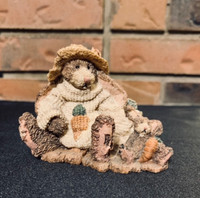 VTG 1993 Boyds Bears Gardener Collectible Figurine