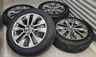 Set of 4 toyota rav4 original rims with All Season Tires. Rims and tires are in good condition no cr...
