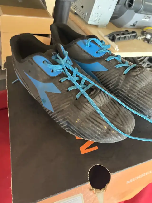 Diadora soccer cleats 