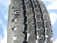 4 tires firestone 285/60R20 less than 200 km on them. 800$