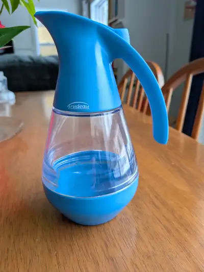 Distributeur de sirop d'érable de marque Trudeau