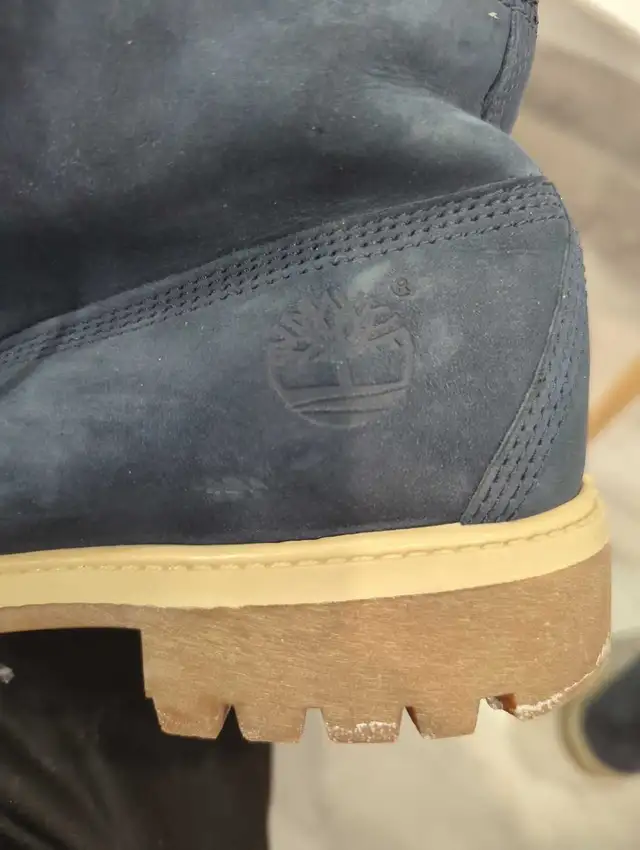 Timberland men's boots in Men's Shoes in Markham / York Region - Image 3