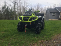 2021 Can Am Outlander XMR 650 *low kms*