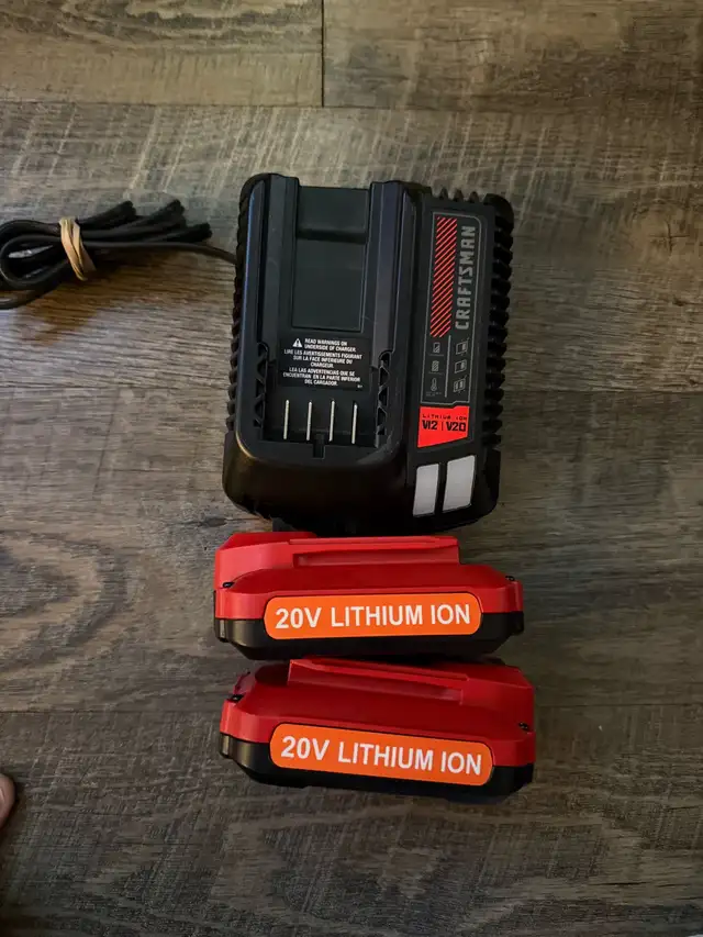 work radio for sale  in General Electronics in Hamilton - Image 2