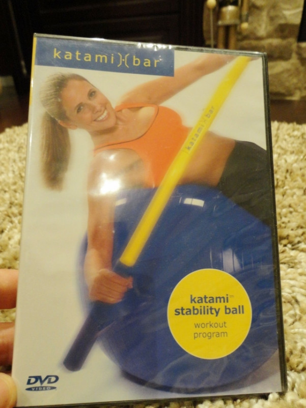 Exercise Katami Bar with 4 DVD Video Work Out Routines Like New in Exercise Equipment in Kitchener / Waterloo - Image 4
