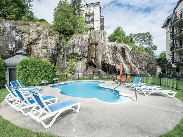 FOR RENT – Beautiful 4½ in Sainte-Adèle – $1,600/month You're looking
