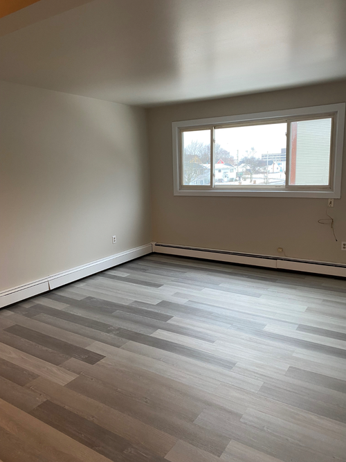 OPEN CONCEPT 2-BEDROOM APARTMENT – AVAILABLE IN DECEMBER & DOG-FRIENDLY! Clean, Bright, 2 Bedroom Ap...