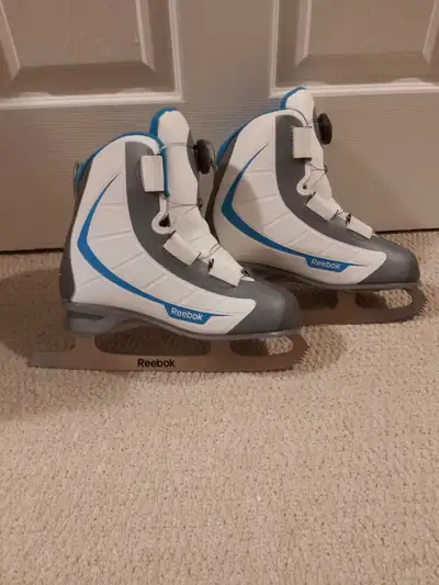 New Size 6 Reebok Figure Skates, View more