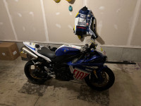 2010 Yamaha R1 - Limited V46 Edition