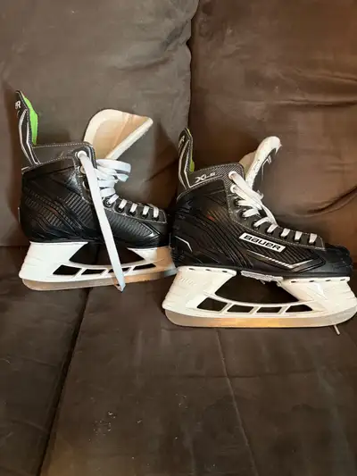 like new big kid  skates size 4, View more