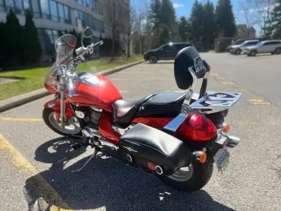 VZ800 Japanese 4-stroke, liquid dash cooled, ohc-vtwin engine 2 side Leather Saddlebags Passenger ba...