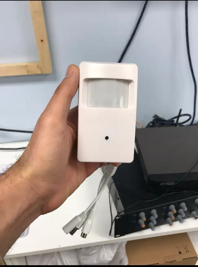 Security Camera482653184637675528