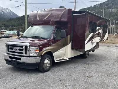 Looking for a really nice RV that’s easy to park, and easy to drive? This Nexus is in excellent cond...
