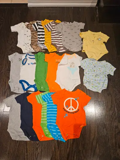 Baby clothes bodysuit (size 3 months) short sleeves, View more