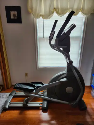 SPIRIT XE ELLIPTICAL, View more