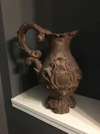 Beautiful large vase lighter weight