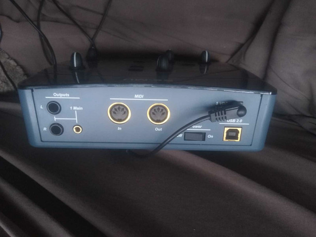 E-MU 404 USB interface in Pro Audio & Recording Equipment in City of Toronto - Image 3