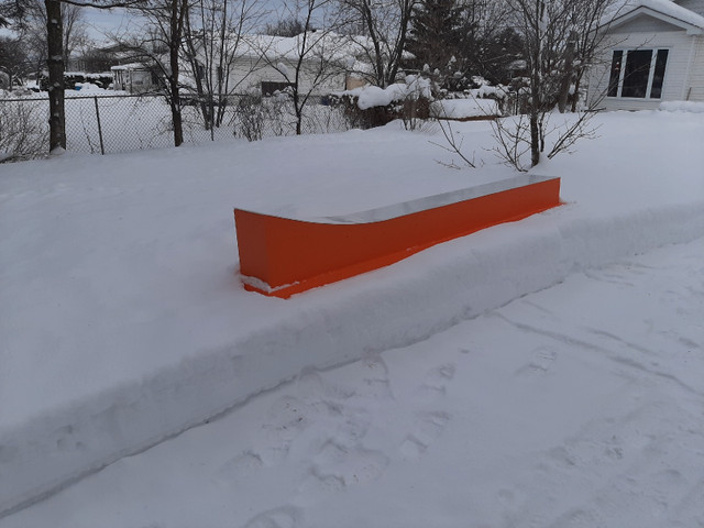 Demo Snowboard / ski boxes  in Snowboard in Ottawa - Image 2