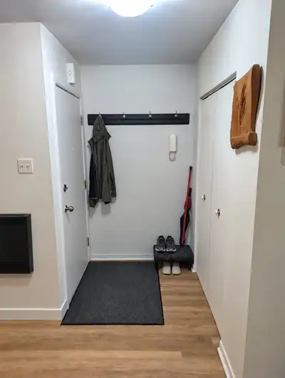 Logement disponible à partir du 15 novembre 2026 à Granby au 167 boulevard Fortin. Secteur tranquill...