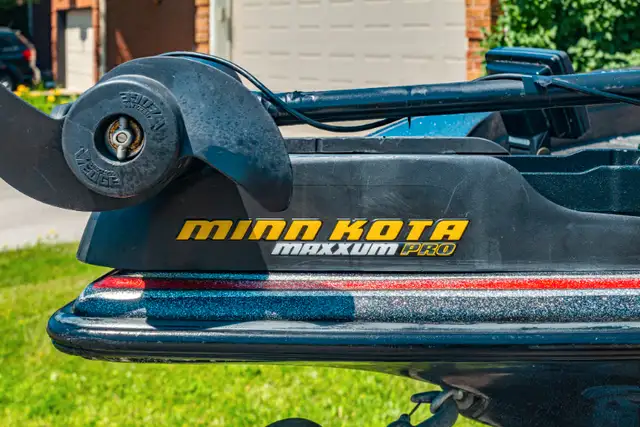 1996 rajun cayjun bass boat 2001 yamaha motor 150hp in Powerboats & Motorboats in Markham / York Region - Image 10