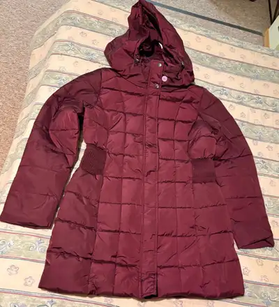 Women Jacket Size L (New)., View more