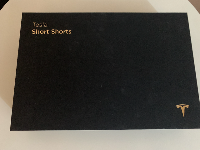 (NEW) Tesla Short Shorts (Sizes S, M, L available) in Women's - Bottoms in City of Toronto - Image 2