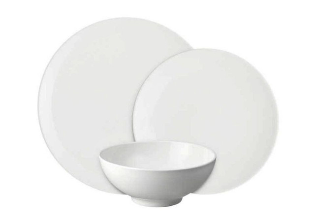 NEW DENBY 12-Piece Porcelain Dinnerware Set - CLASSIC WHITE in Kitchen & Dining Wares in Calgary