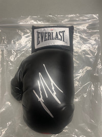 Logan Paul Autographed Everlast Glove