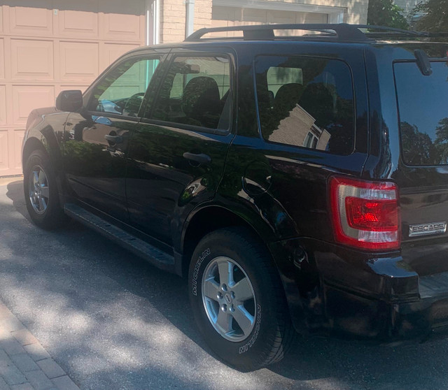 Black ‘12 Escape XLT - CERTIFIED in Cars & Trucks in City of Toronto - Image 2