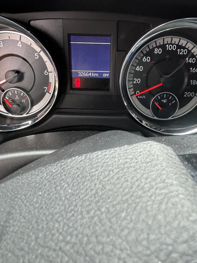 Dodge Caravan 2020 Premium plus  in Cars & Trucks in City of Toronto - Image 2