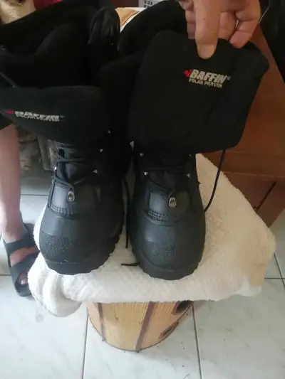 BOTTES BAFFIN pour homme comme neuves 13  équivaut 10 .. 11 shaw, View more