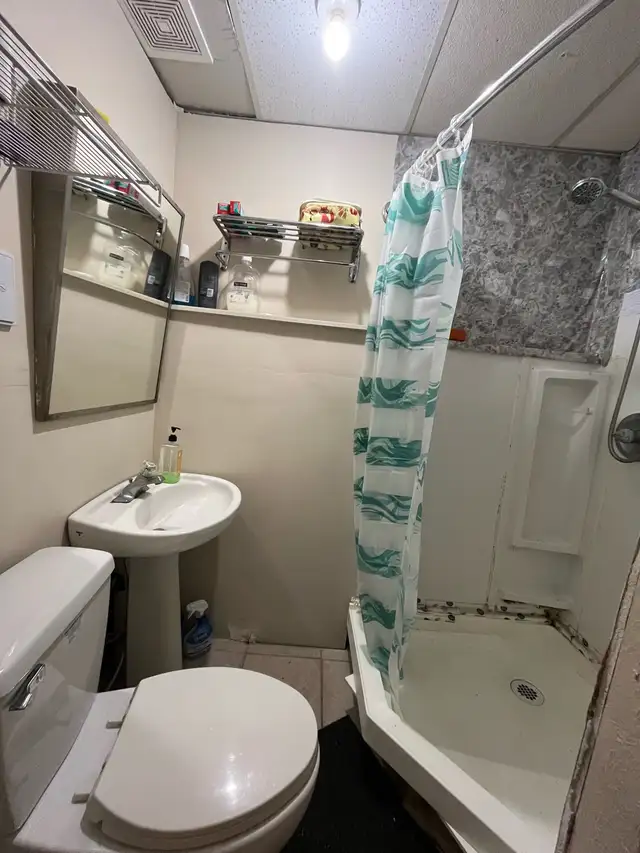 Private Room for Rent in Room Rentals & Roommates in City of Halifax - Image 7