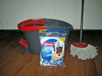Multi-purpose microfibre mop & pail, View more