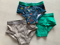 Lot (3) de culottes neuves Calvin Klein (garçon 4-5 ans) XS 