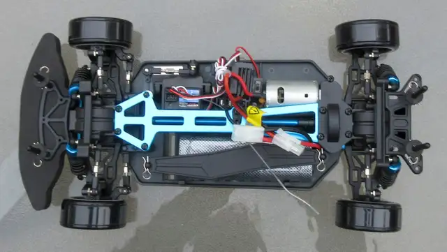 New RC Drift Car 1/10 Scale 4WD in Hobbies & Crafts in Peterborough - Image 10