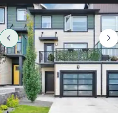 Stunning Townhome for Rent in Sylvan Lake – Available September 1, 2025 Now accepting applications f...
