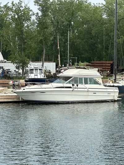 1983 Sea Ray Sedan Bridge 340. 1300 hrs on 350 crusaders. Engines are running and well maintained. E...