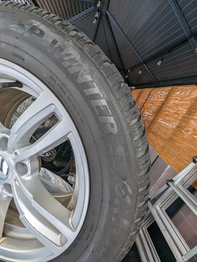 Dunlop winter tires with rims  in Tires & Rims in Hamilton - Image 4