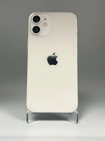 Unlocked / 128GB / Great Condition/ Contact for more information/ WE ACCEPT TRADE IN ✅